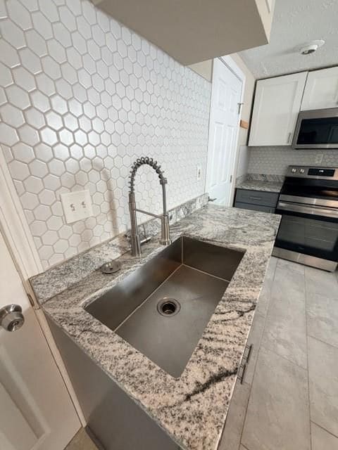 Photo - 1923 Thompson Ave