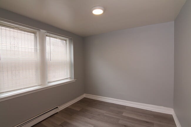 Building Photo - 1620 Foulkrod St Unit A1 - SRO