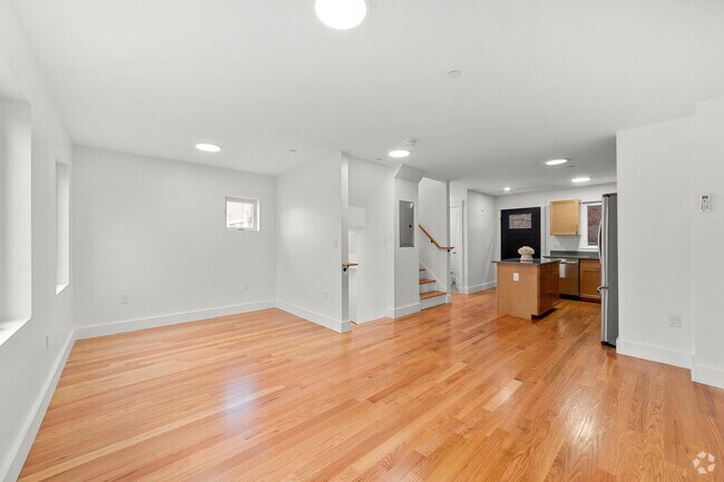 Building Photo - 140 Prospect St Unit 1 Rental