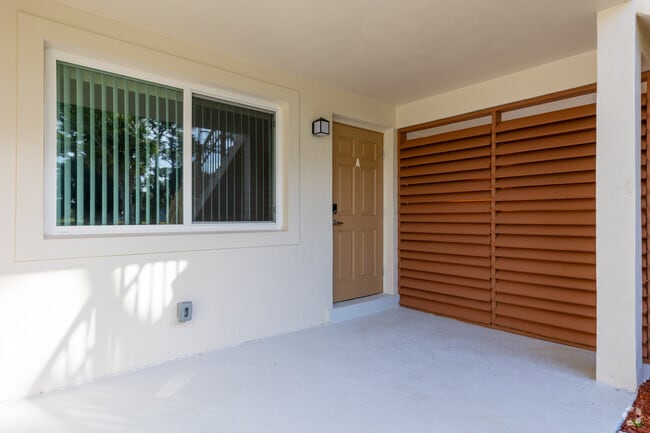 Private first floor patio - The Pines Resort and Apartments