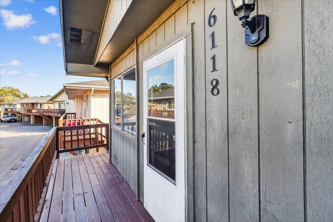 Photo - 6118 Hidden Cove