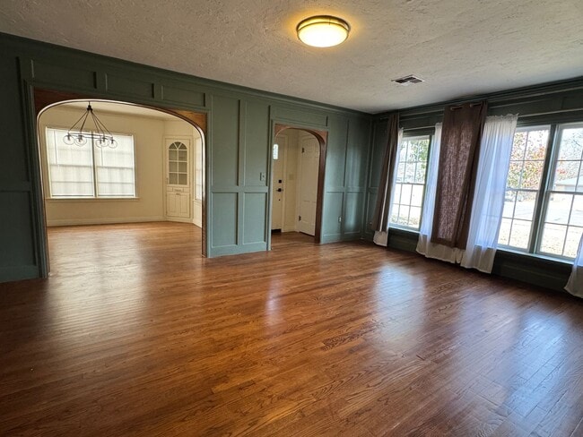 Photo - 506 NW Fort Sill Blvd