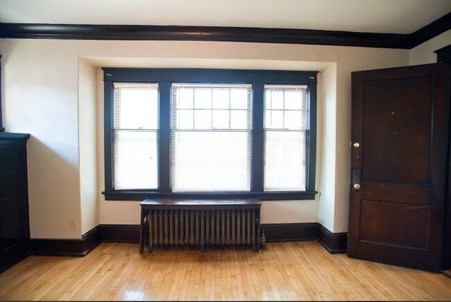 Photo - 1802 E Linnwood Ave Unit 3