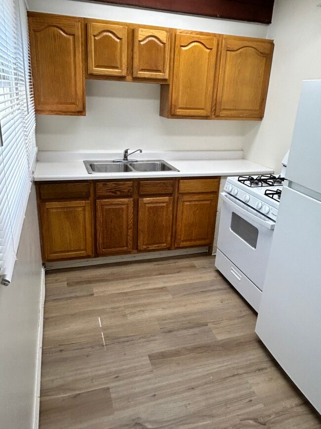 Photo - 7336 W Manchester Ave Unit E
