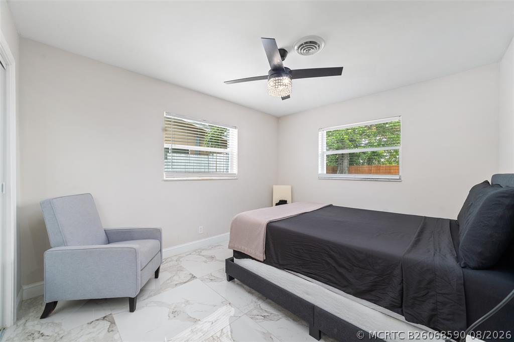 Photo - 1479 SE 4th Ave