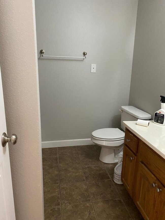 Photo - 305 Cedar Creek Dr Unidad 305 Cedar Creek Drive #A