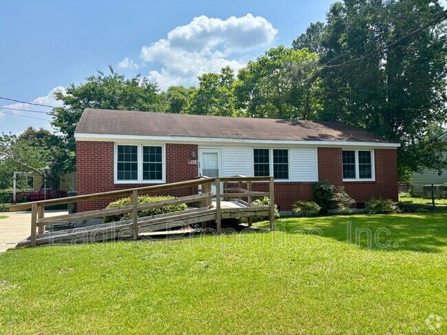 Building Photo - 418 Dove Pl Rental