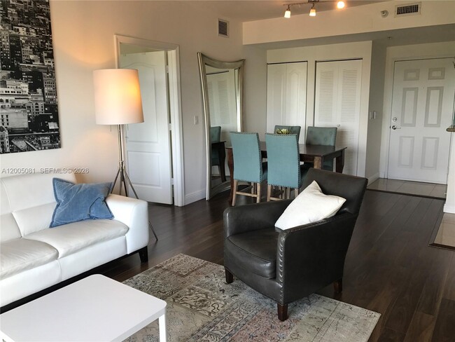 Photo - 1627 SW 37th Ave Unit 405