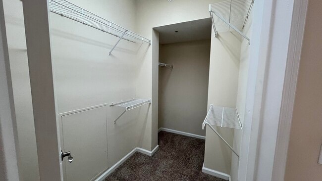 Photo - 2058 Alta Meadows Ln