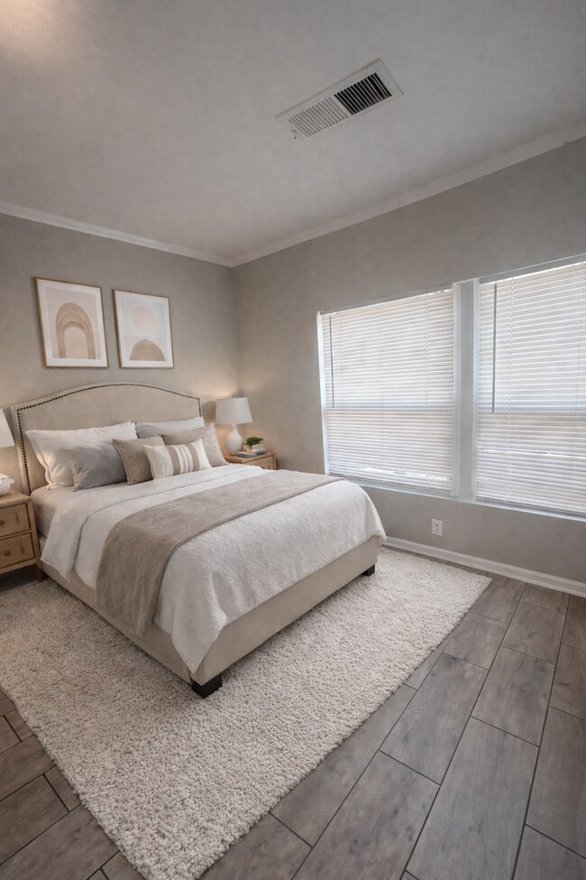 Photo - 3169 Given Ave