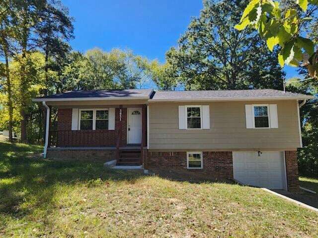 Building Photo - 3831 Greendale Pl NE