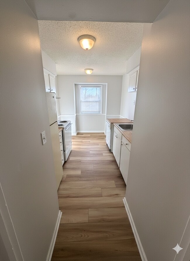 Photo - Heatherwood Apartments