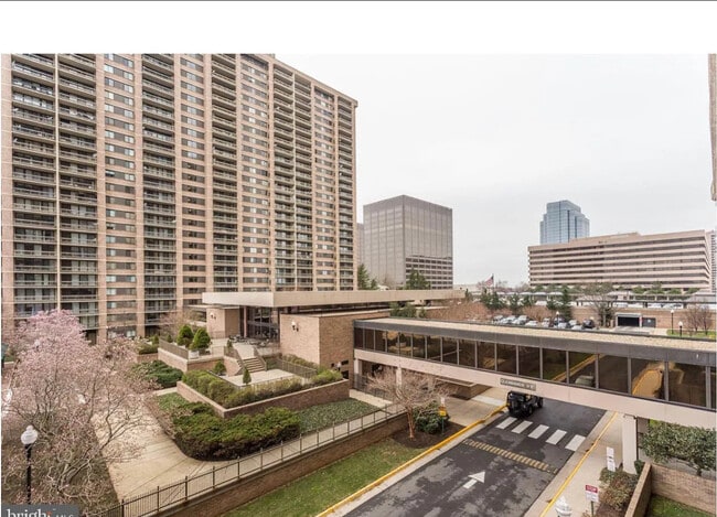 Photo - 5501 Seminary Rd Unit 2106-S