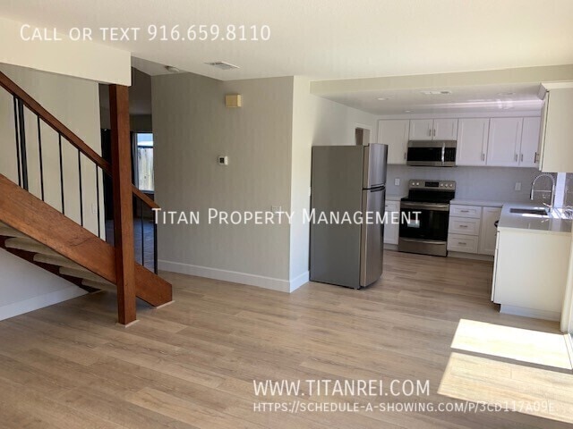 Photo - 1784 Klamath River Dr