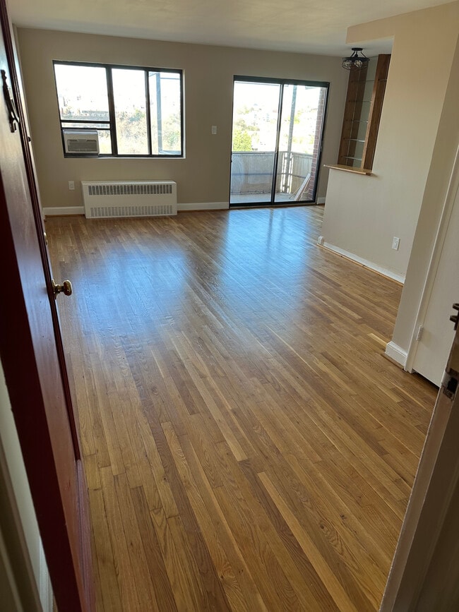 Photo - 1573 N Colonial Ter Unidad 301