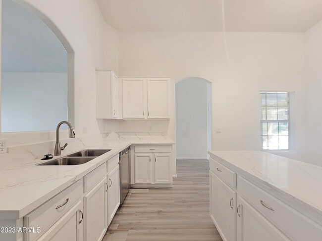 Photo - 17470 W Elizabeth Ave