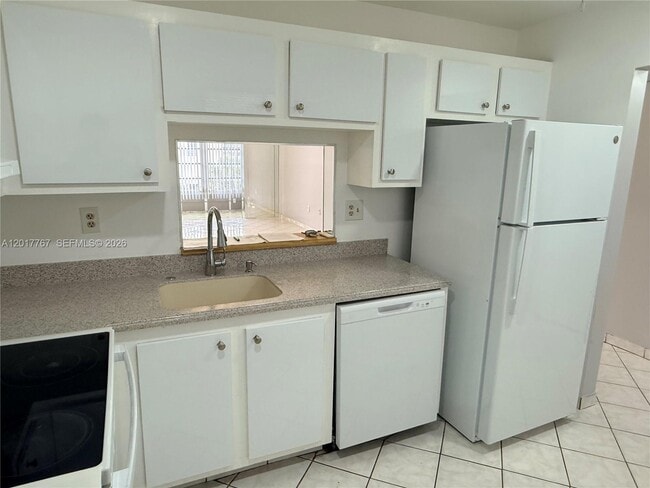 Photo - 1820 SW 81st Ave Unit 3416