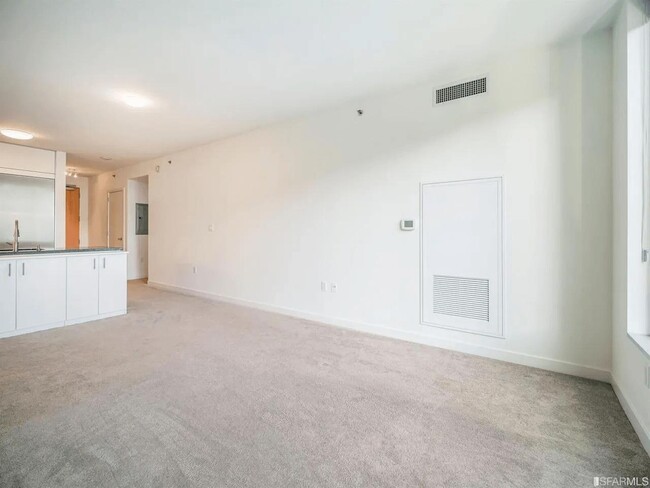 Photo - 318 Spear St Condo