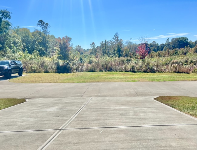 Photo - 2550 Snow Creek Rd NE