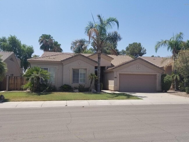 Photo - 875 W Aloe Pl