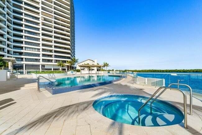 Photo - 100 Lakeshore Dr Unit 252