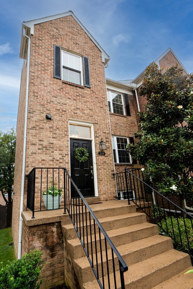 Building Photo - 2119 Hutchison Grove Ct Rental