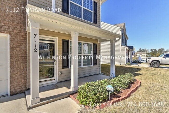 Photo - 7112 Finnigan Rd