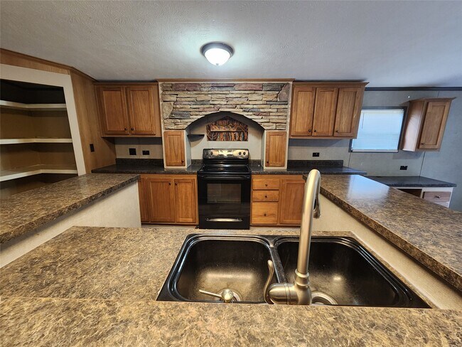 Photo - 19598 County Rd 2343