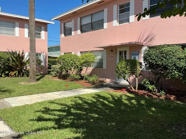 Building Photo - 420 Monroe Ave Unit D202