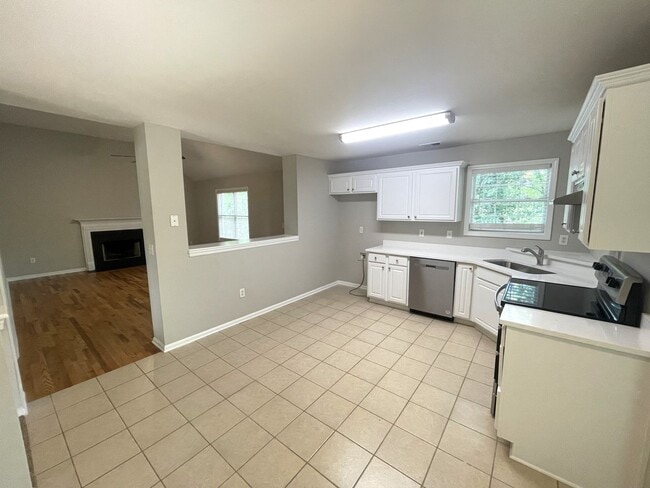 Photo - Renovated 3br House in East Athens