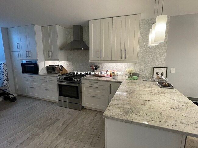 Photo - 469 Massachusetts Ave Unit 1