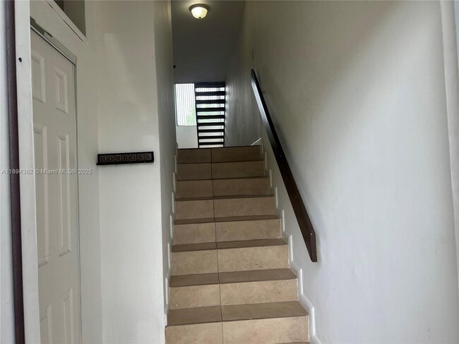 Photo - 10060 NW 9th St Cir Unidad 3