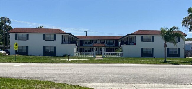 Building Photo - 955 Knox McRae Dr Unit 2 Rental