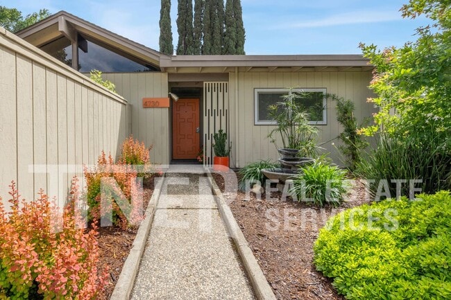 Photo - 4730 Clothier Way