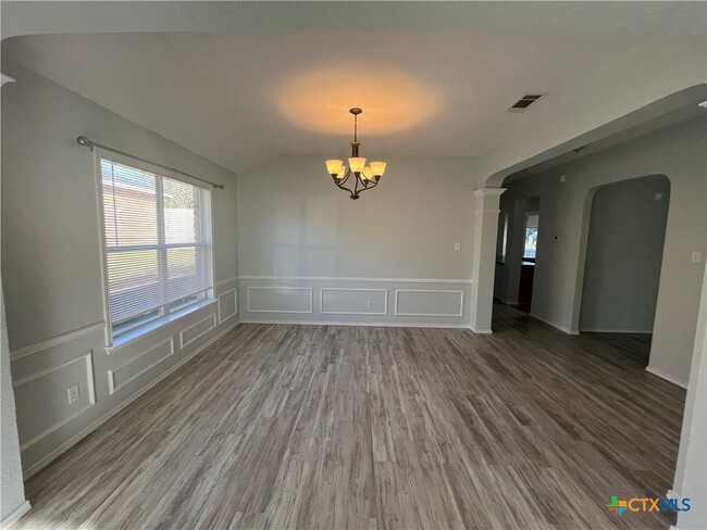 Photo - 3000 Rain Dance Loop House