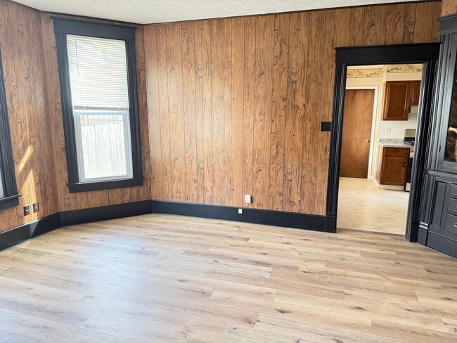 Photo - Recently redone 3BR 1.5 bath house in Bloo...