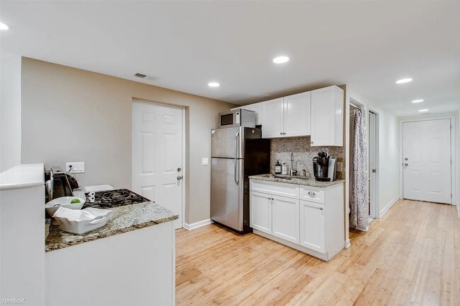 Photo - 2434 N Albany Ave Unidad G