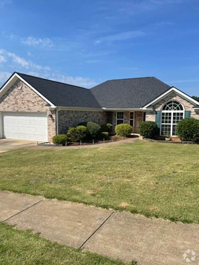 Building Photo - Grovetown Charmer Close To Fort Rental