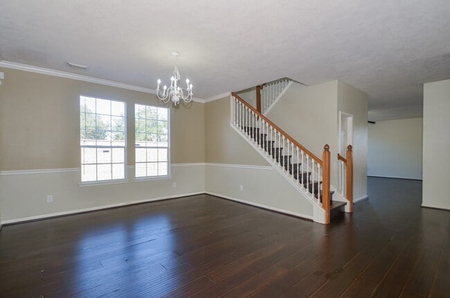 Photo - 15002 Turphin Way