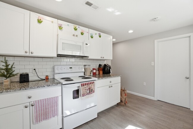 Photo - 9244 Limestone Pl