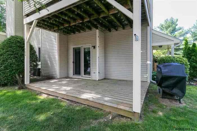 Photo - 124 Grenadier Ct Condo