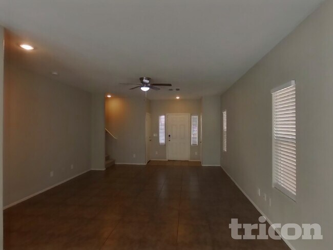 9633 Bouncing Ball St