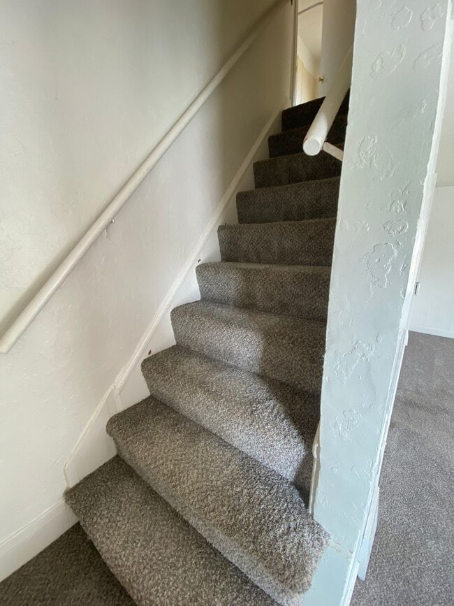 Photo - 1744 Laurel St Unidad 1744