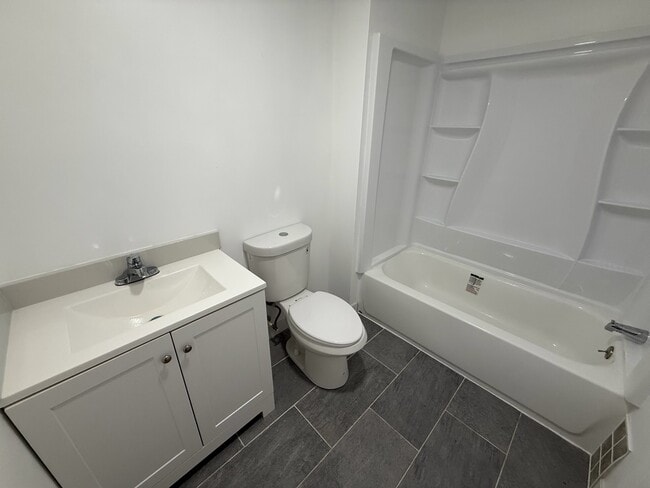 Photo - 3300 Chestnut Ave