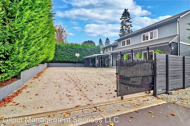 Photo - 5 br, 4.5 bath House - 19820 100th Ave NE