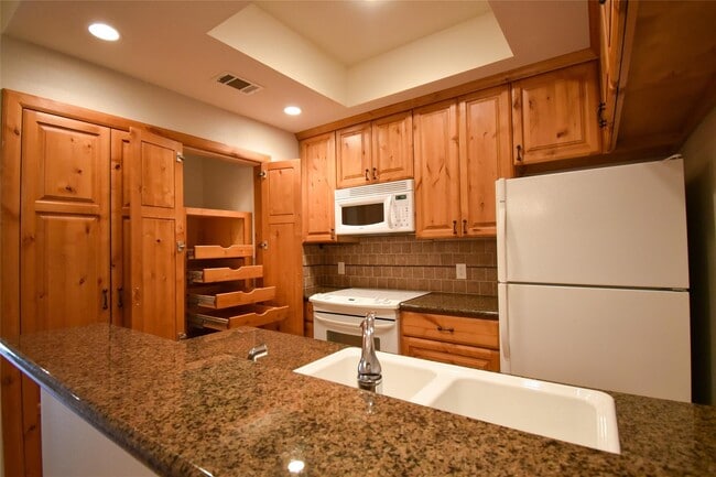 Photo - 11711 Memorial Dr Unit 384