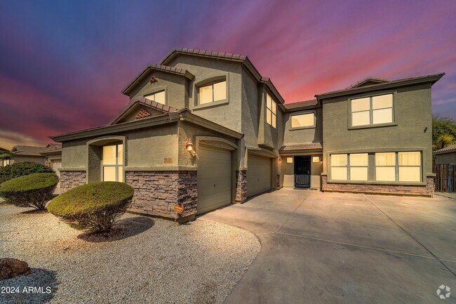 Building Photo - 4628 W Hasan Dr Rental