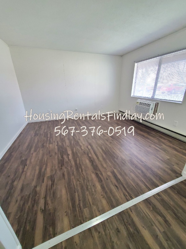 Photo - 345 E Lincoln St Unit 4