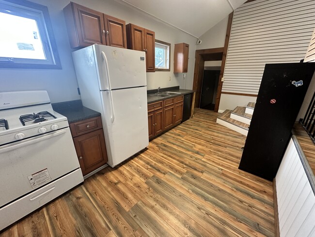 Kitchen - 47 W Bridge St Apartments