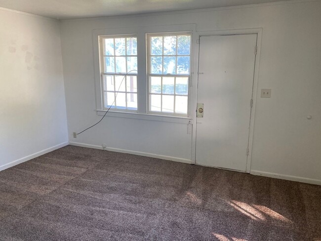 Photo - 710-712 W 1st Unidad 712